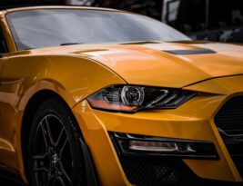 How to Choose the Right Mustang for Drag Racing?